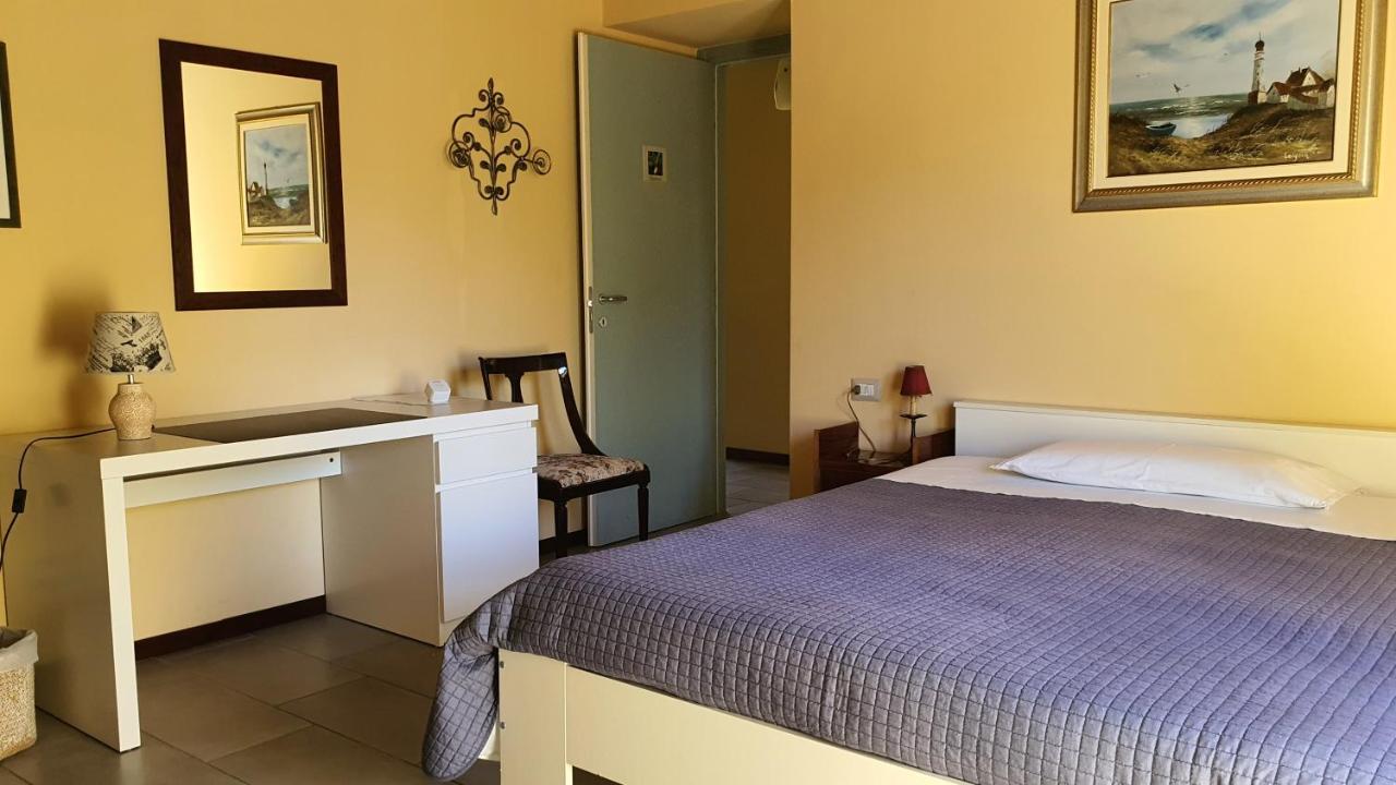Bed and Breakfast Il Casolare Del Medio Olona Fagnano Olona Экстерьер фото